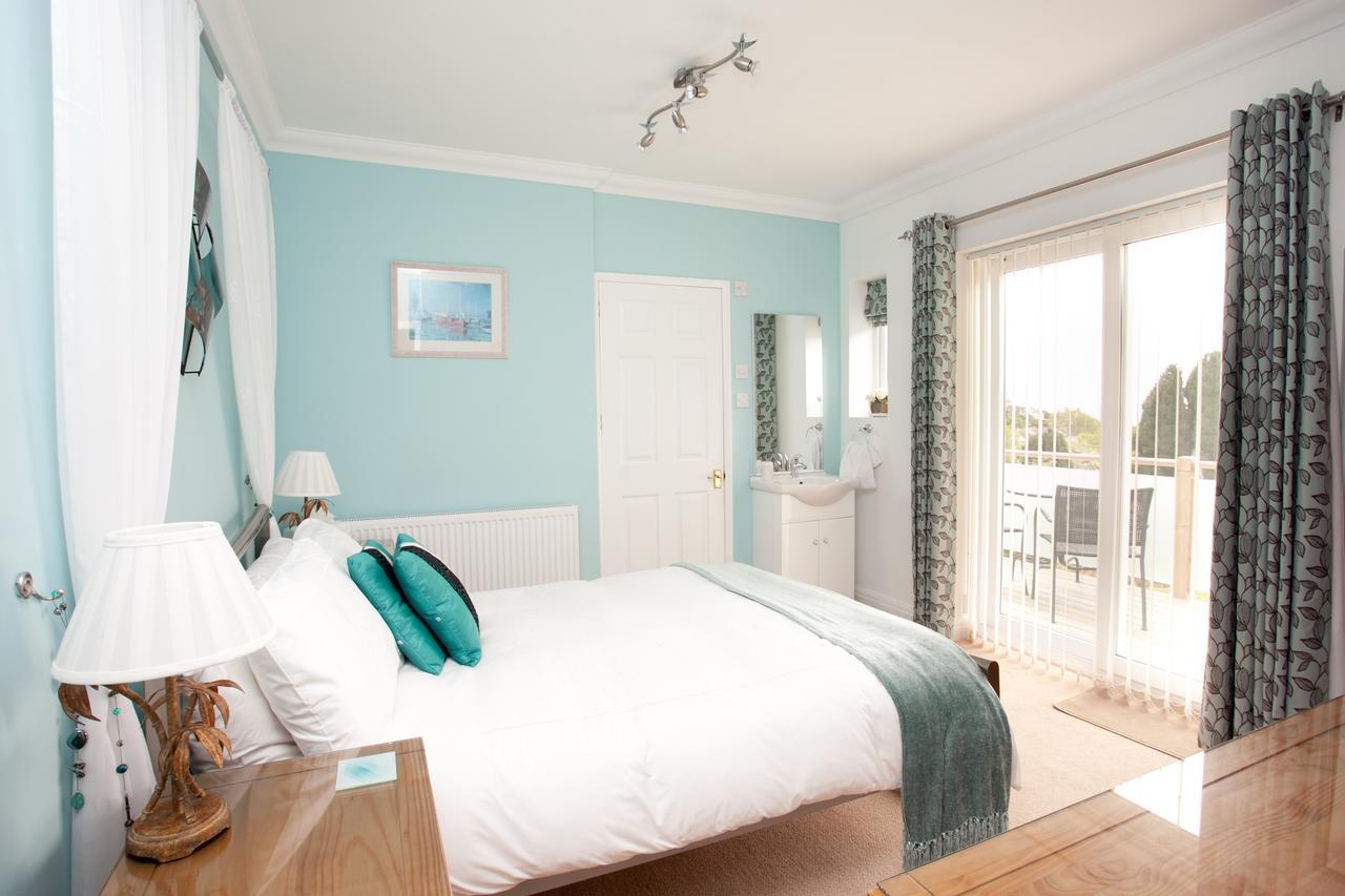 Mellieha Guest House Narberth Buitenkant foto