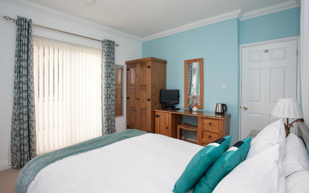 Mellieha Guest House Narberth Buitenkant foto