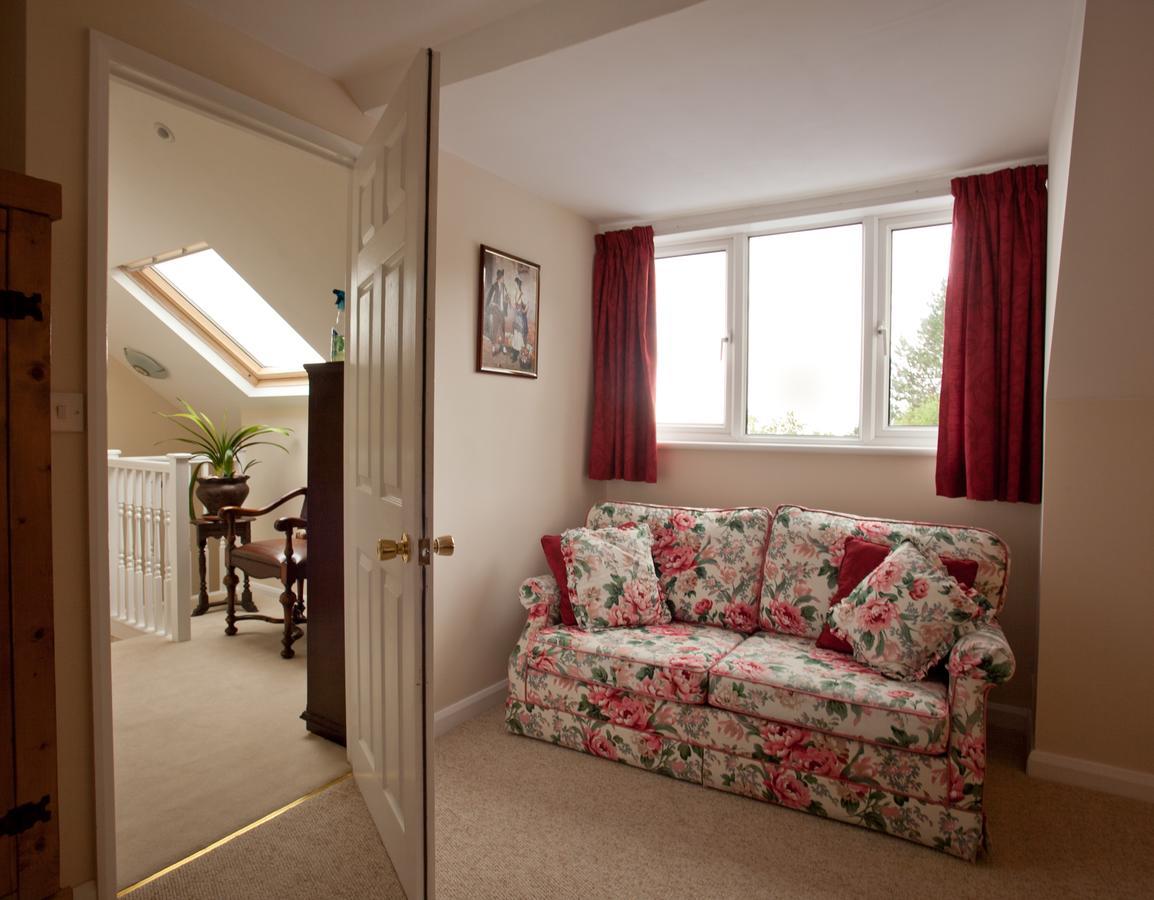 Mellieha Guest House Narberth Buitenkant foto