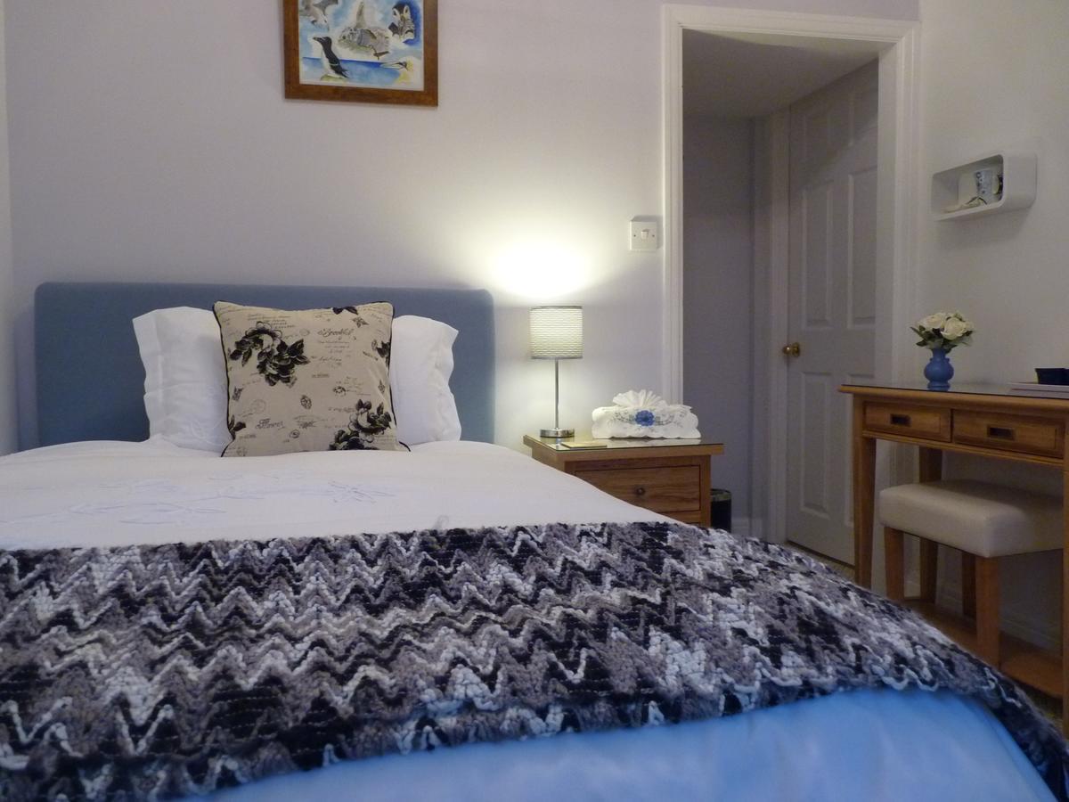 Mellieha Guest House Narberth Buitenkant foto
